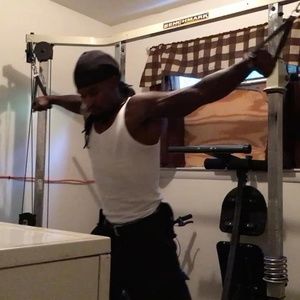 Meet your Posher, Thomas